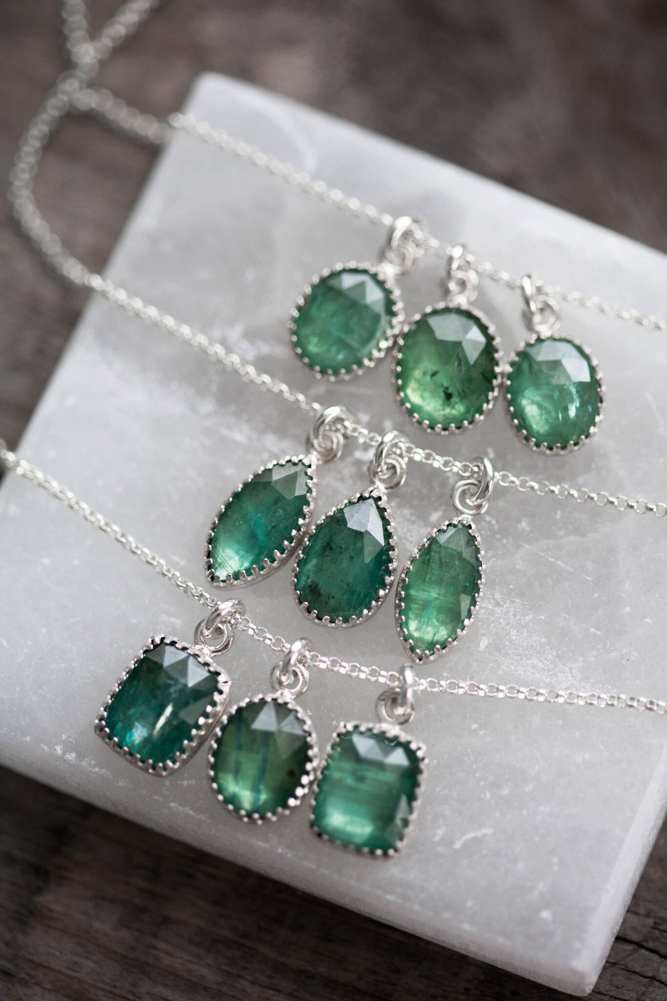 Kyanite Stone Clustered Collar Necklace main image 1